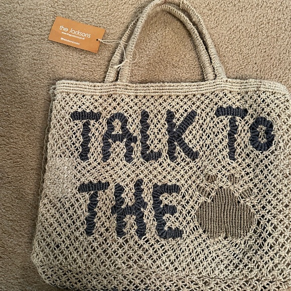 Stylish Tan Woven Tote Bag - Picture 4 of 4